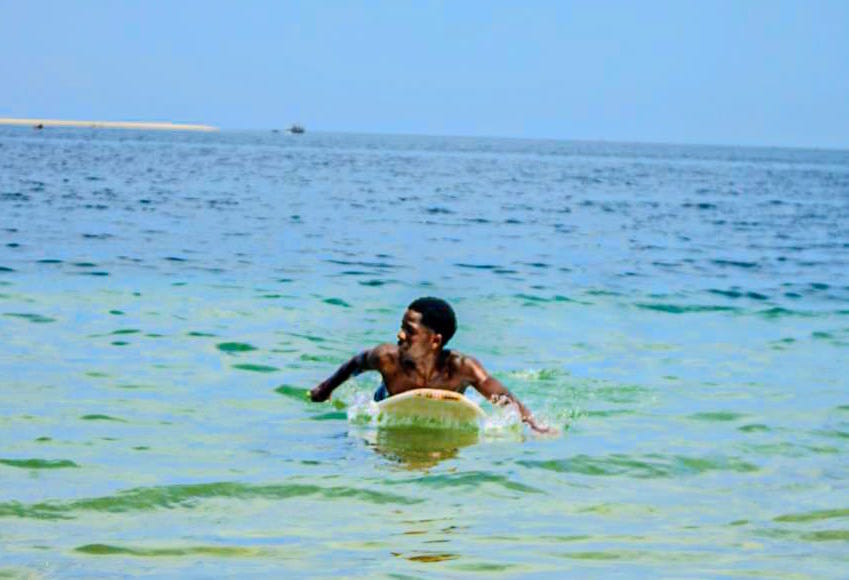 Praia das Casuarinas